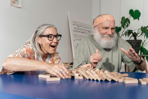 Comment intégrer les seniors dans les traditions familiales modernes ?